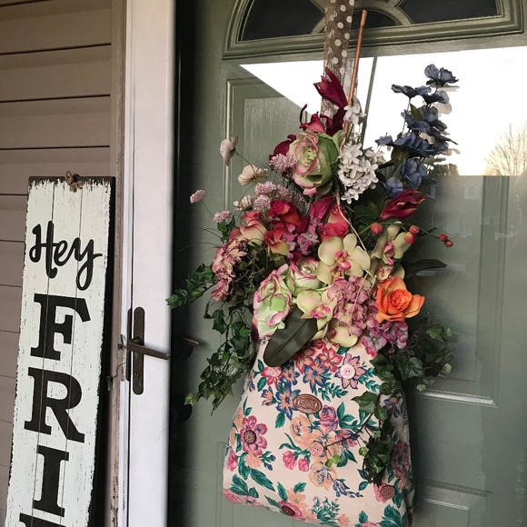 Meet your Posher, Carol ann - Picture 1 of 1